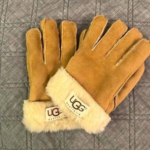 UGG fleece gloves
